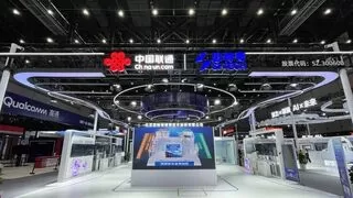 思特奇亮相中国联通大会三大展区，展示数字基建与AI赋能解决方案