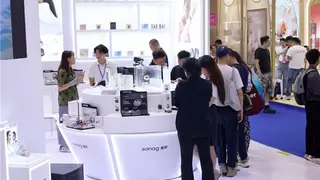 塞那耳机闪耀深圳礼品展：以AI科技与美学设计重塑音频体验