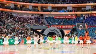 科技赋能体育赛事 AI直播引爆杭州浙BA揭幕战