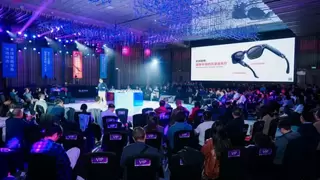 DPVR AI眼镜打破铁三角瓶颈，引领轻量化普及趋势