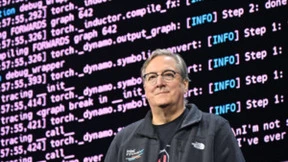 英特尔软件定义芯片增强方法推动开放生态安全AI部署