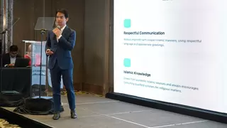 Zetrix AI 推出全球首个伊斯兰教义大语言模型 “NurAI“