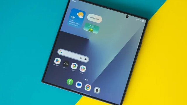 三星折叠手机2026年发布对决苹果折叠屏iPhone竞争加剧