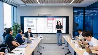 IBM发布企业级AI智能体平台助力混合云创新突破