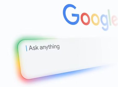 年轻人更偏爱AI聊天搜索替代传统搜索引擎