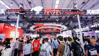 京东发布智能机器人加速计划：百亿资源助力三年目标