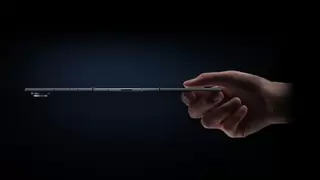 三折折叠屏开启移动新视界：轻薄大屏革新办公体验